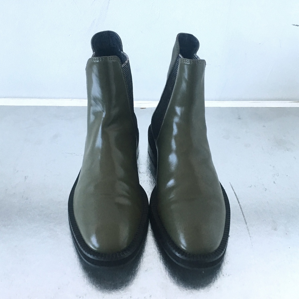 ALEXANDER WANG olive green chelsea boots